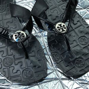 Tory Burch Shoes - Tory Burch Leather Thong Flip Flip Sandals Tory Burch Shoes - Tory Burch Leather Thong Flip Flip Sandals
